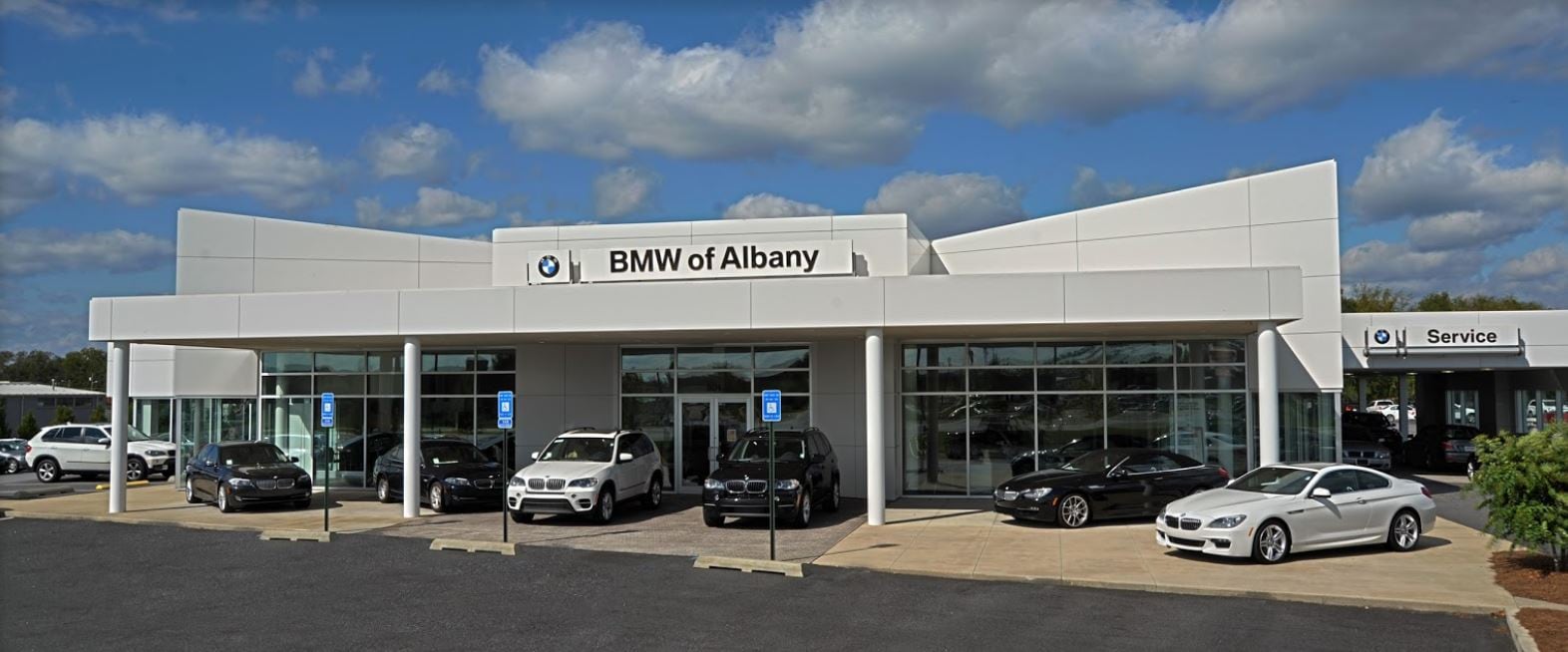 bmw of albany dealer photo.JPG