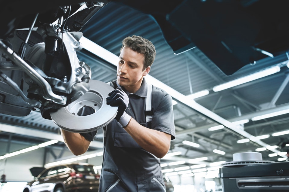 BMW-Service-16.jpeg