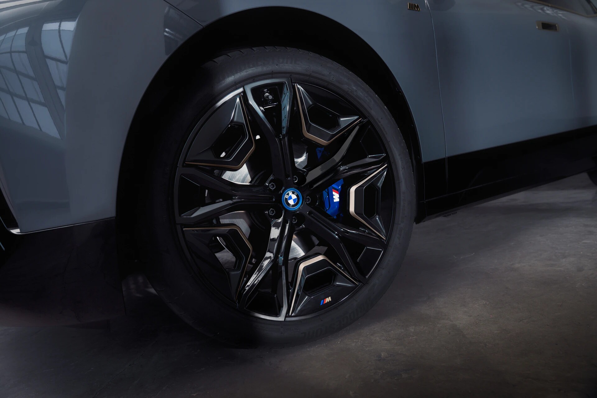 BMW5.png