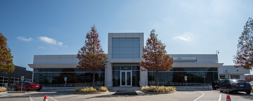 BMW Dealership Serving Irving