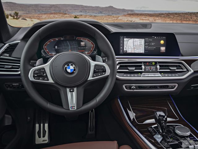 2021-X5-SteeringWheel-Devon-PA.jpg