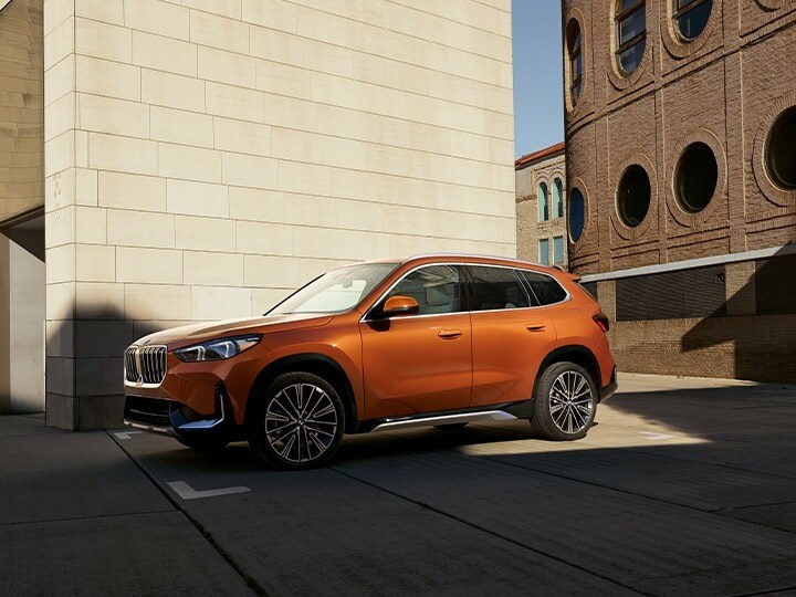 2025_BMW_X1_exterior.jpg