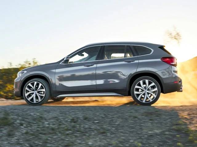 BMW X1 Side View.jpg