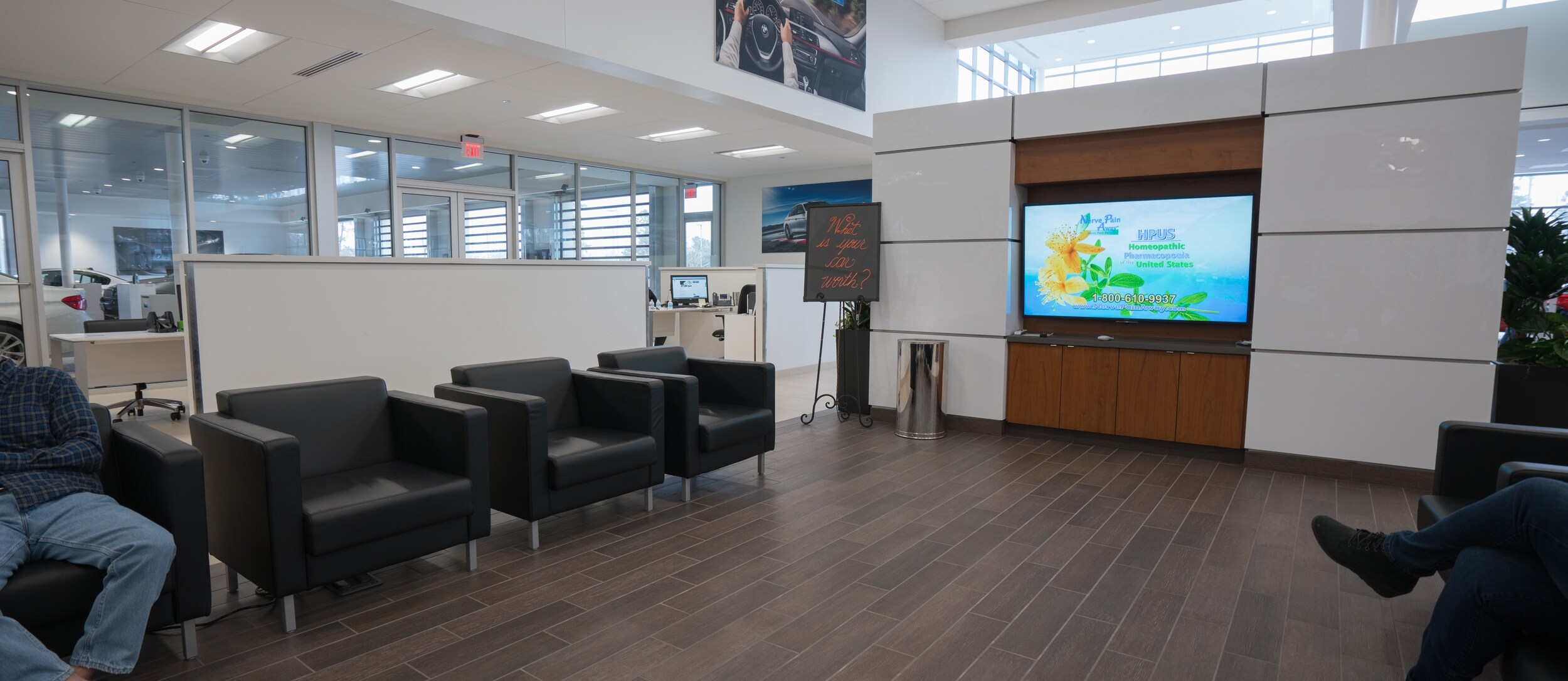 BMW of The Woodlands Finance Center