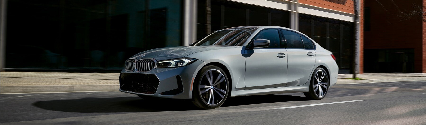 2023 BMW 3 Series M Sport.jpg