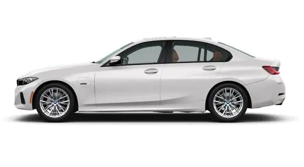 2023 BMW 330e xDrive Sedan Walkthrough Review