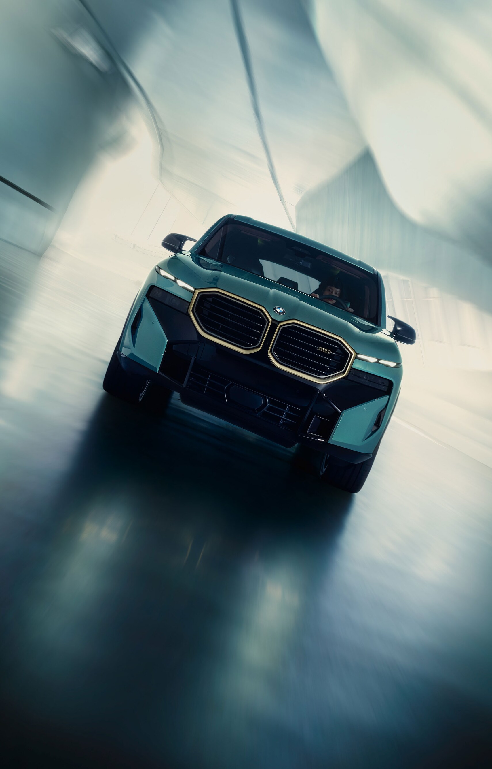 2023-BMW-XM.png