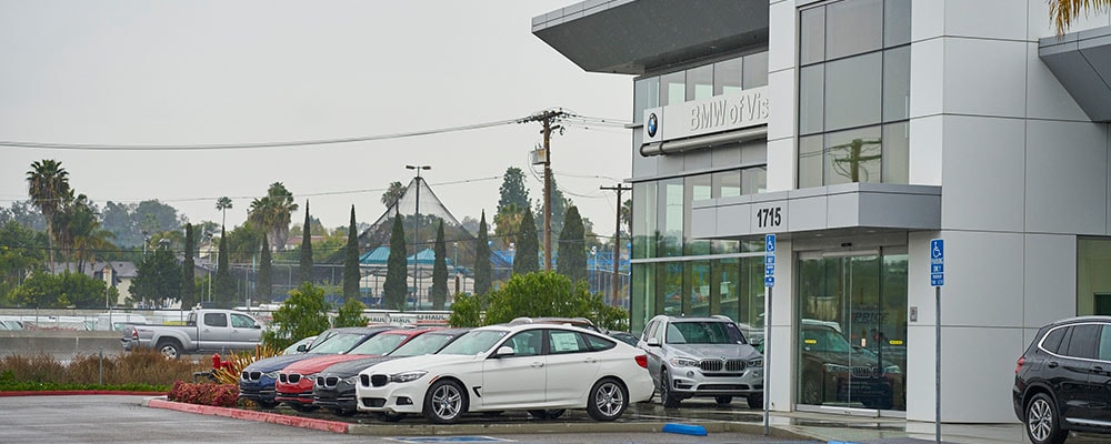 Exterior View of Dealership Serving Vista