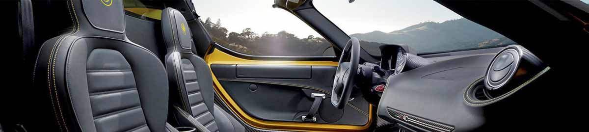 Alfa-Romeo-4c-Spider-interior.jpg
