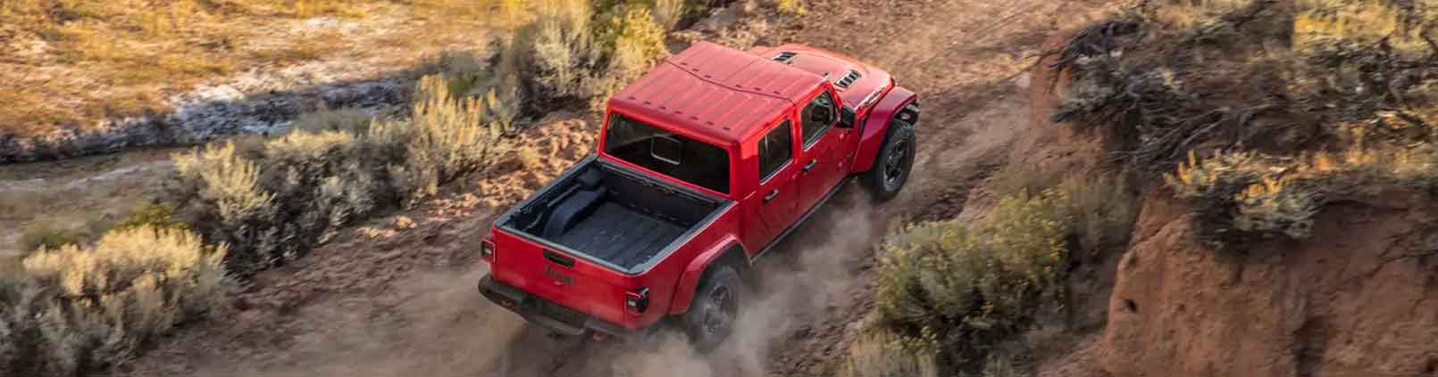 2020-Jeep-Gladiator-truck-main.jpg