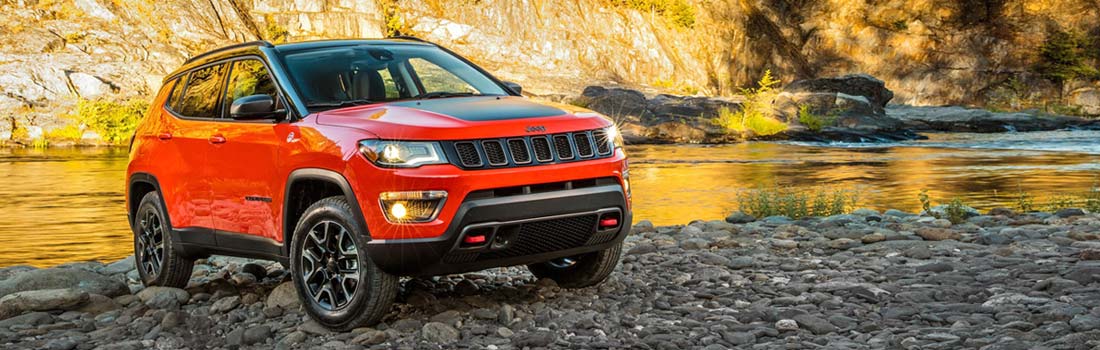 Jeep-Compass-river.jpg
