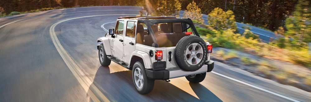 2018-Jeep-Wrangler-Unlimited-top.jpg