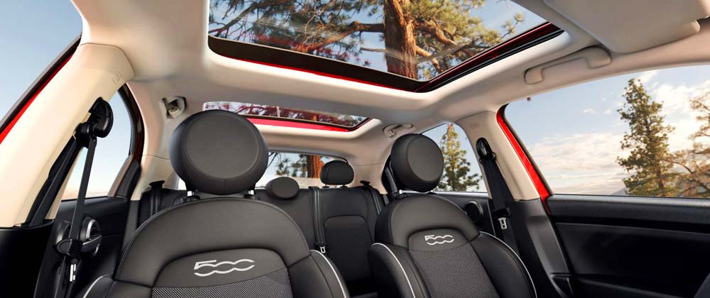 2017-FIAT-500X-SUV-interior.jpg