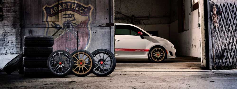 2017-fiat-abarth-500-overview-wheels.jpg
