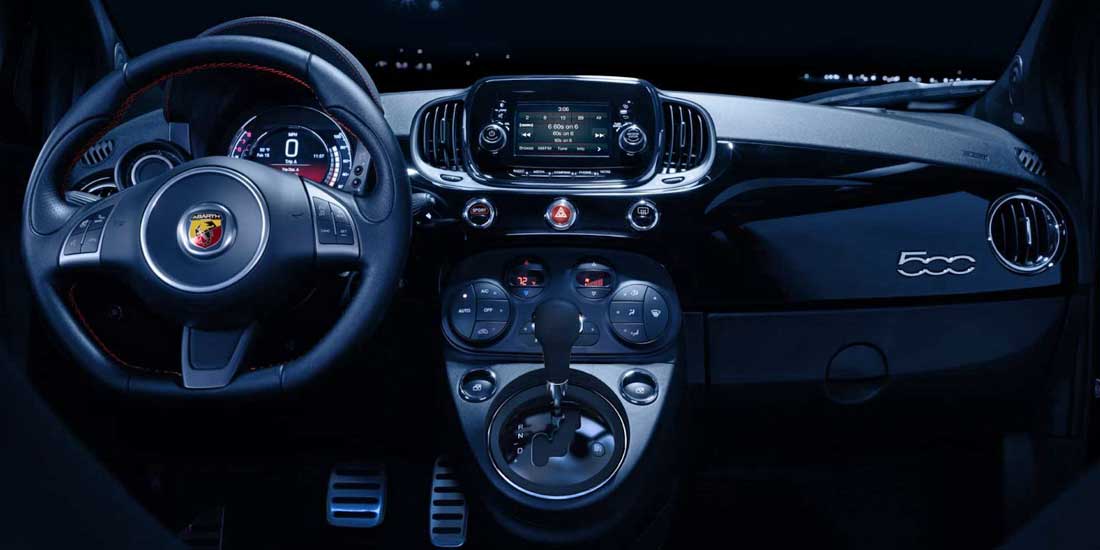 FIAT-500-Abarth-interior.jpg