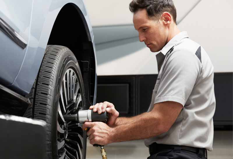 Lincoln-Priority-Service.jpg