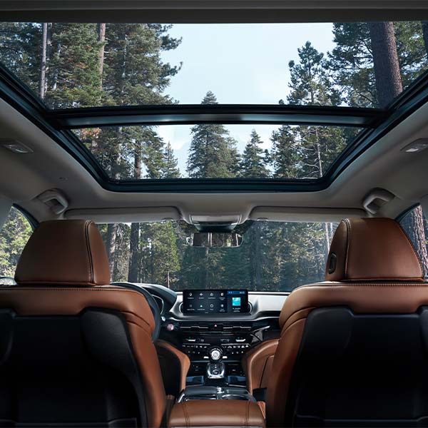 Model Features of the 2022 Acura MDX at Bobby Rahal Acura | Sunroof & Cabin Head Room in the 2022 Acura MDX