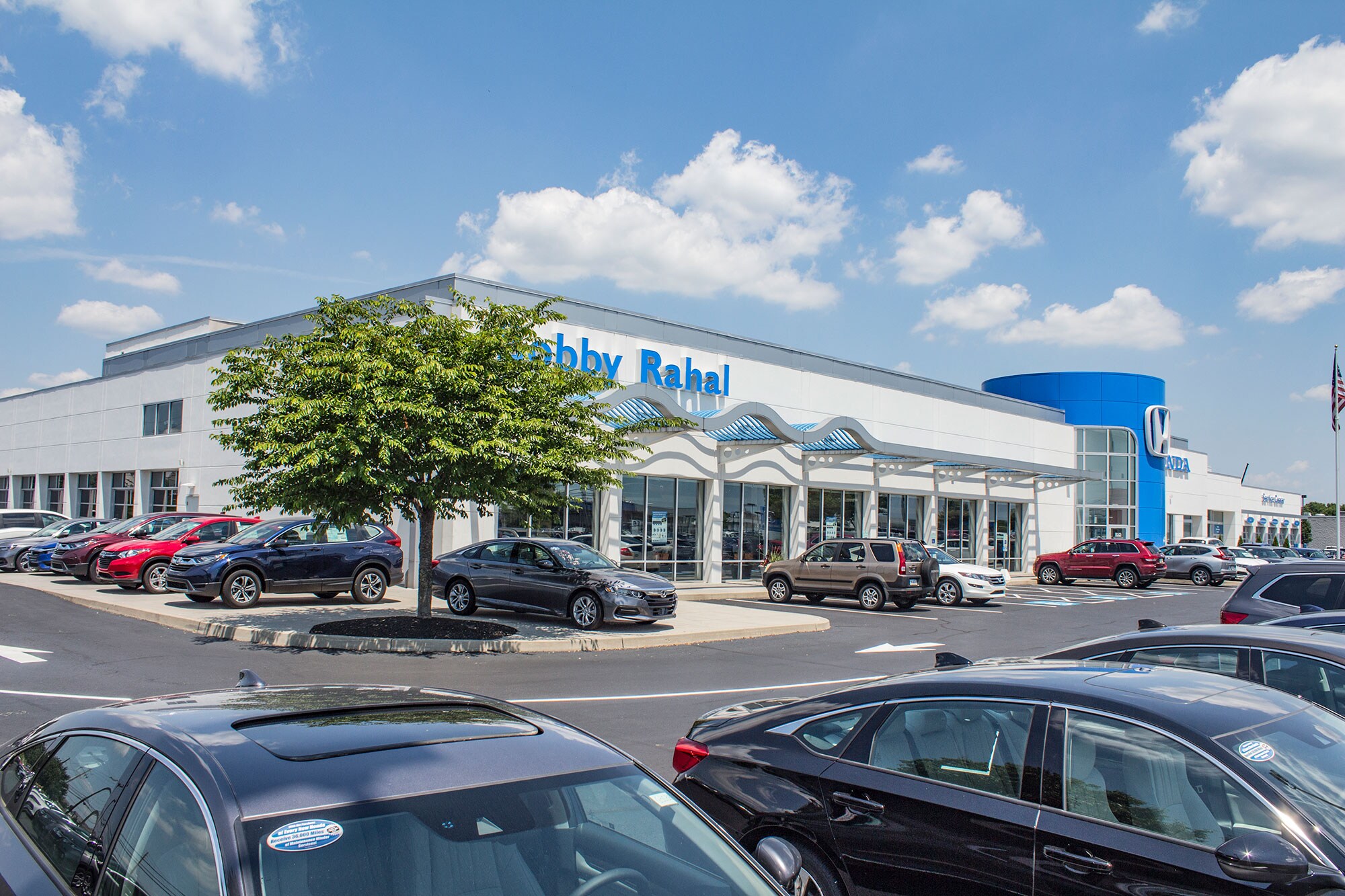 Bobby Rahal Honda New and Used Car Dealer and Service Department