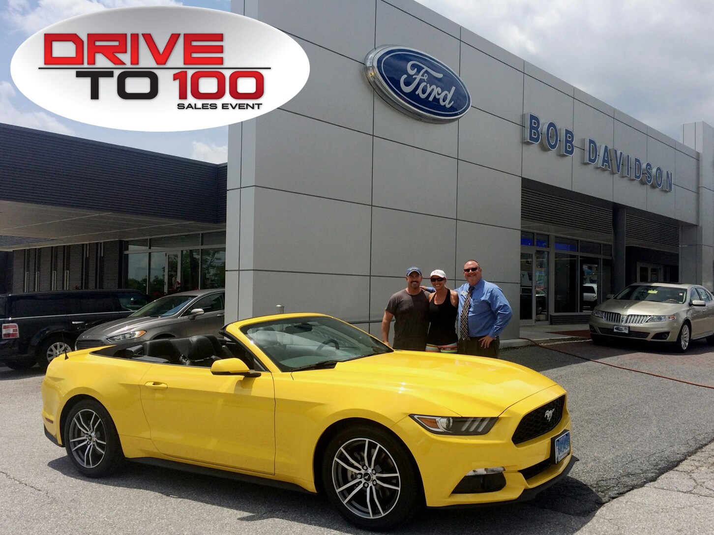 Satisfied New Car Owners at Bob Davidson Ford
