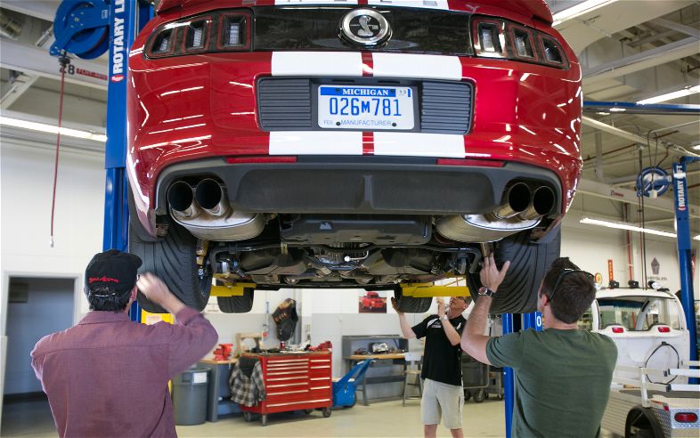 2013-Shelby-GT500-pre-track-inspection.jpg