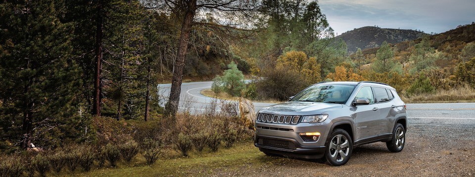 2019-Jeep-Compass-Longitude-SUV-L01.jpeg