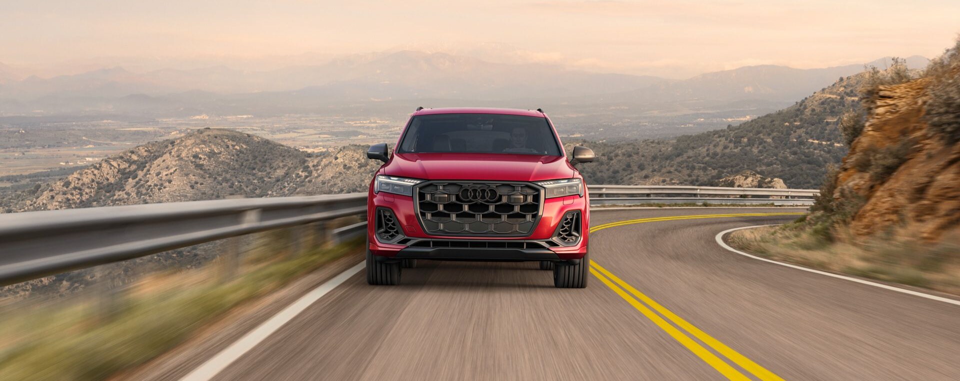 audisq7-1920x762.jpeg