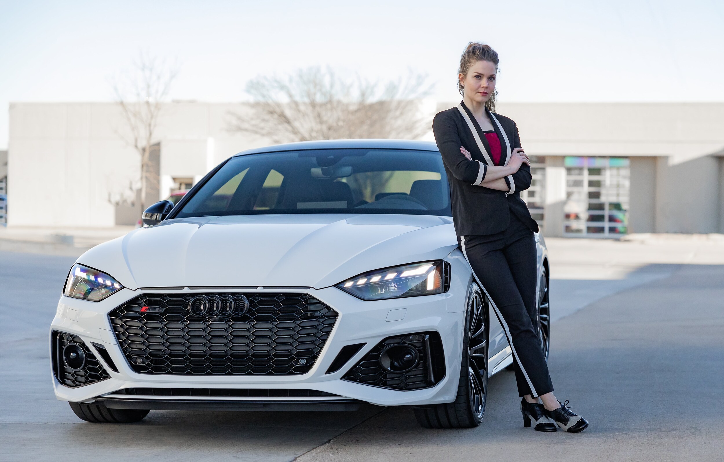 Audi-contact.jpg