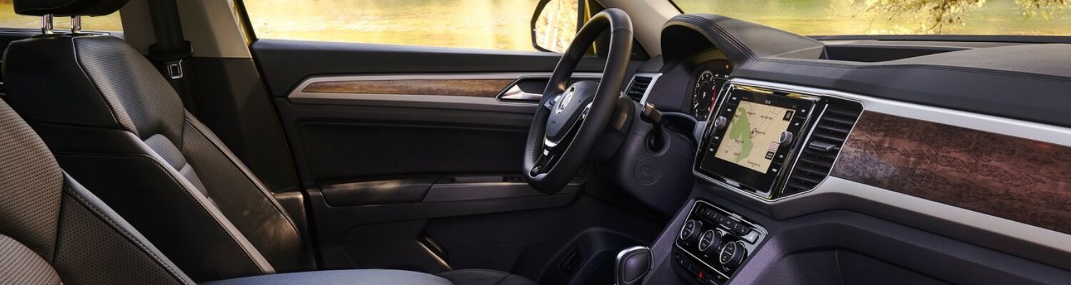 2018 VW Atlas interior Bob Penkhus Dealerships Colorado Springs .png Front interior view of a 2018 VW Atlas from the front passenger side door