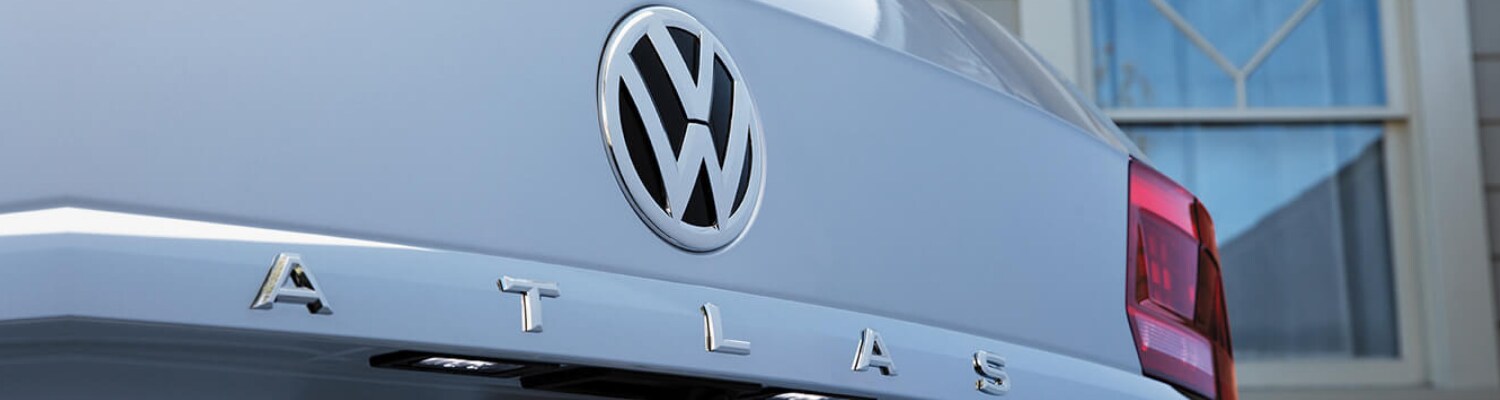 2019 VW Atlas configurations Bob Penkhus Volkswagen Colorado Springs .png Zoomed in shot of the rear exterior door on the 2019 Atlas focusing on the logo