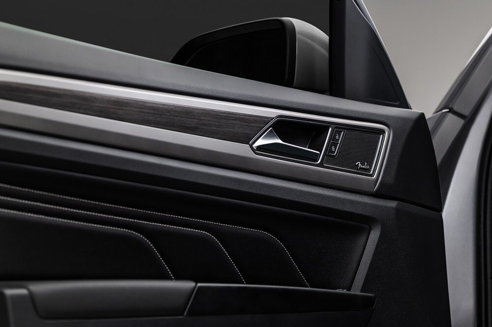 MY21 VW Atlas Door Trim rsz.jpg