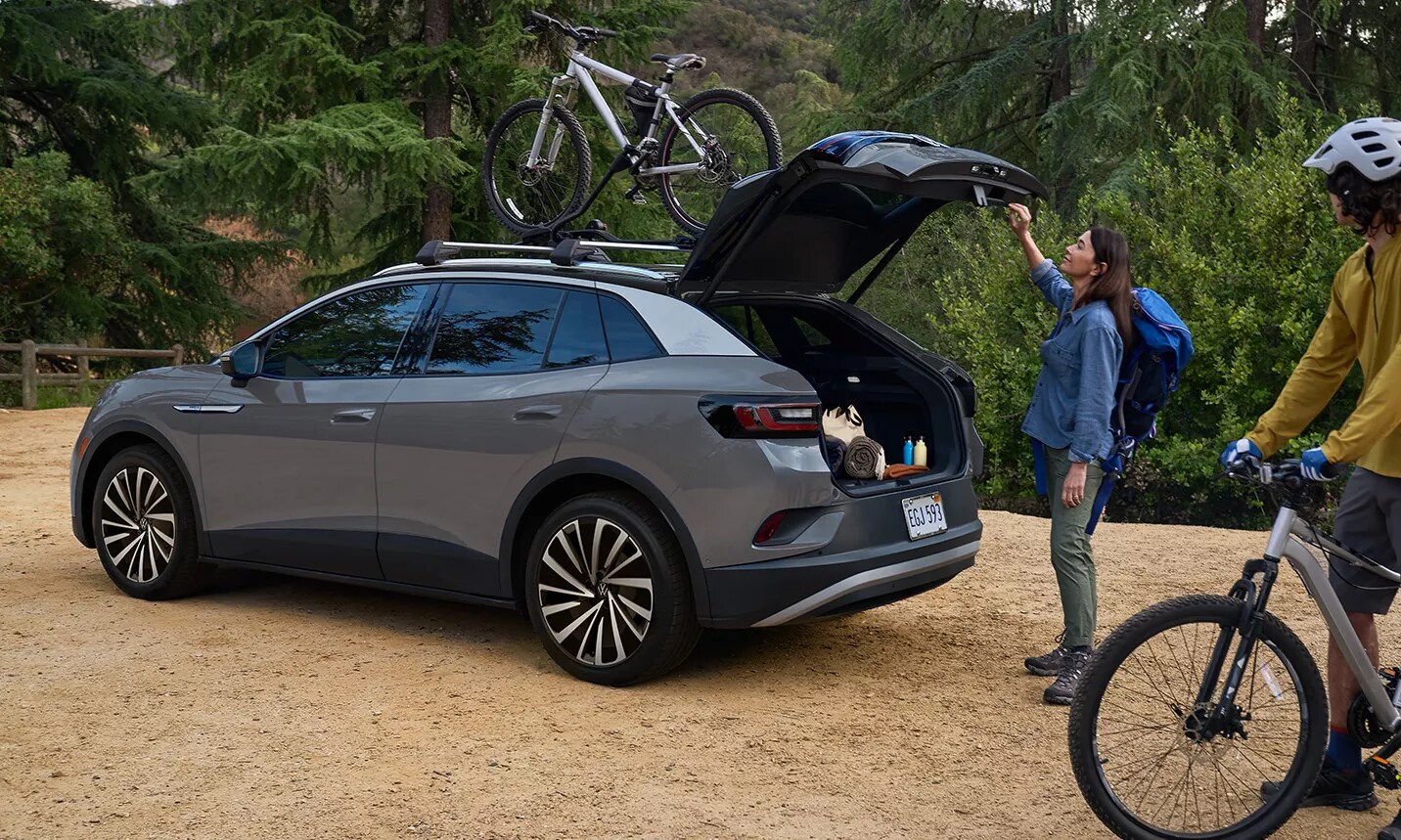 2023-Volkswagen-ID.4.png