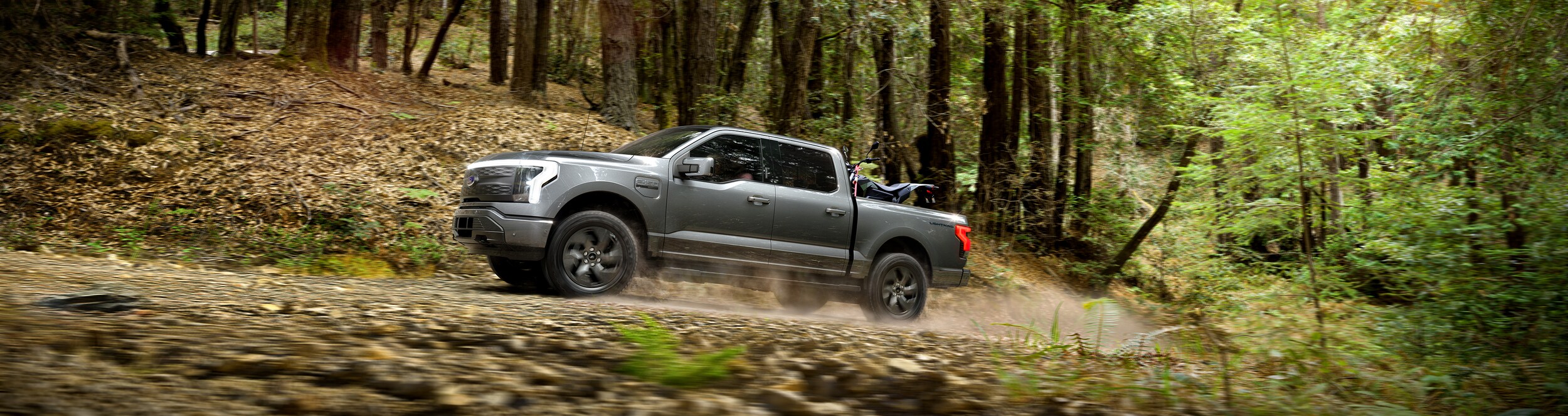2022-Ford-F150Lightning-XLT-SuperCrew-Truck-L01.jpg New Ford F-150 Lightning