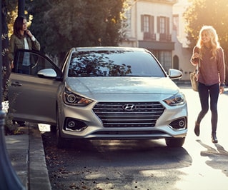 Bob-Rohrman-Hyundai-College-Grad-Image.jpg
