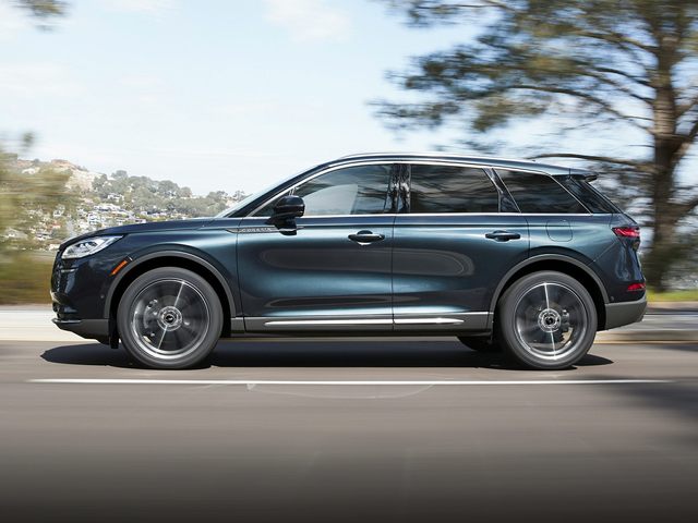 New Lincoln Corsair Side View