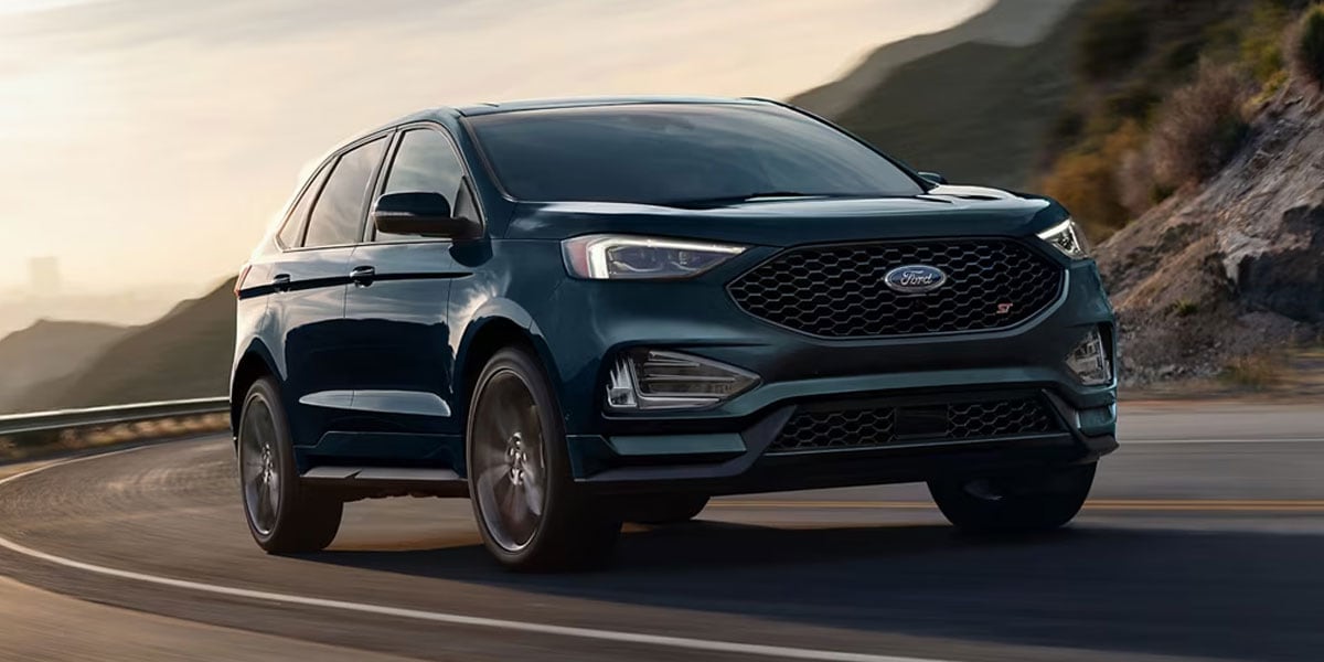 2025 Ford Edge Driving down the road