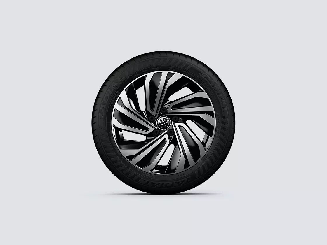 2021 Volkswagen Jetta with alloy wheels