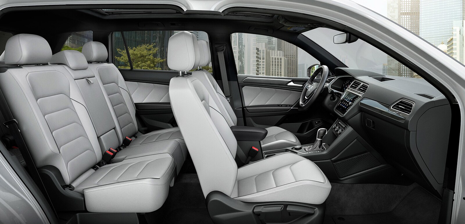 2020 Volkswagen Tiguan passenger volume vs the competition