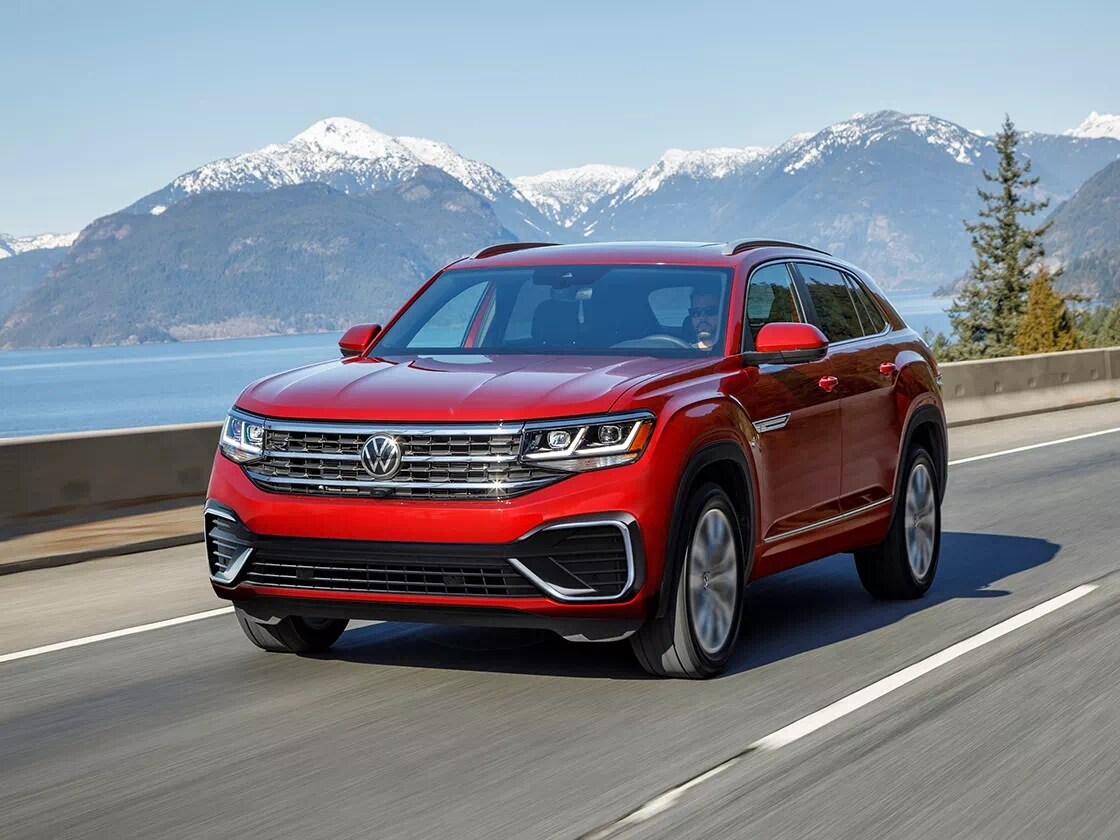 2021 Volkswagen Atlas Cross Sport with 235 hp engine