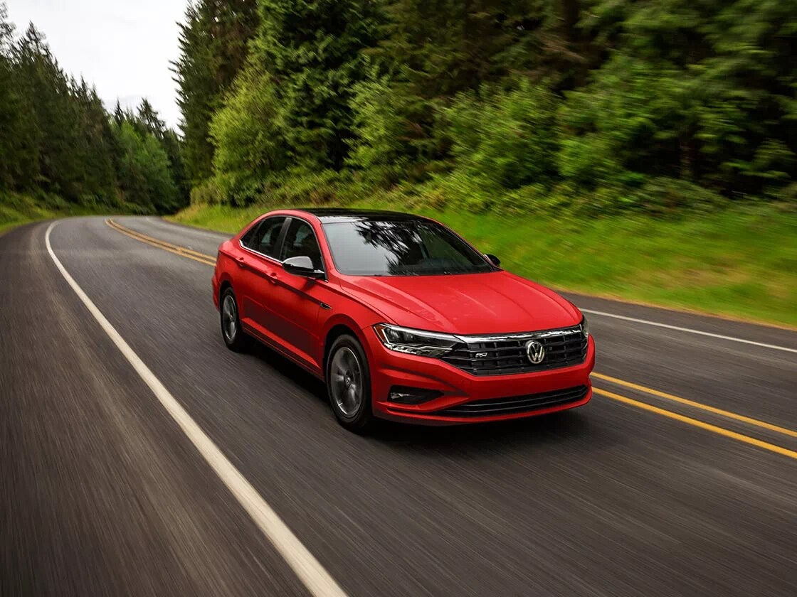 2021 Volkswagen Jetta with r-line design