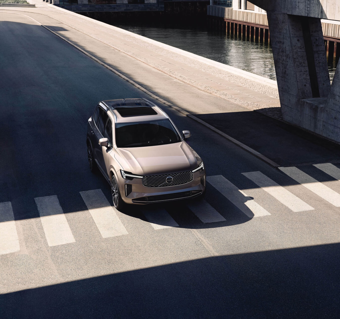 2026 Volvo XC90 vs. 2026 Lexus TX Safety & Reliability