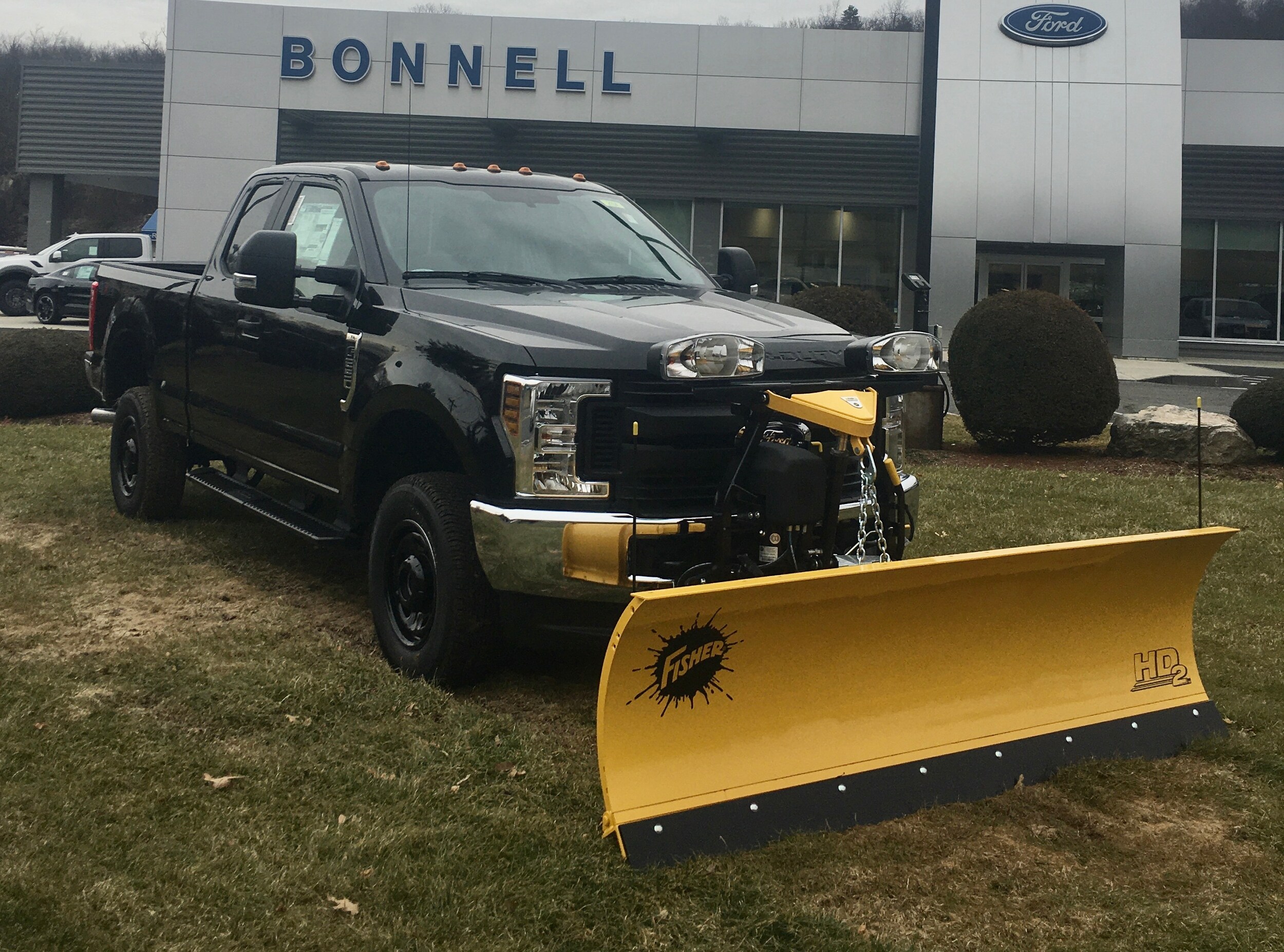 2019 FORD F-250 XL Supercab with 8' Fisher Plow 2019 FORD F-250 XL Supercab with 8' Fisher Plow