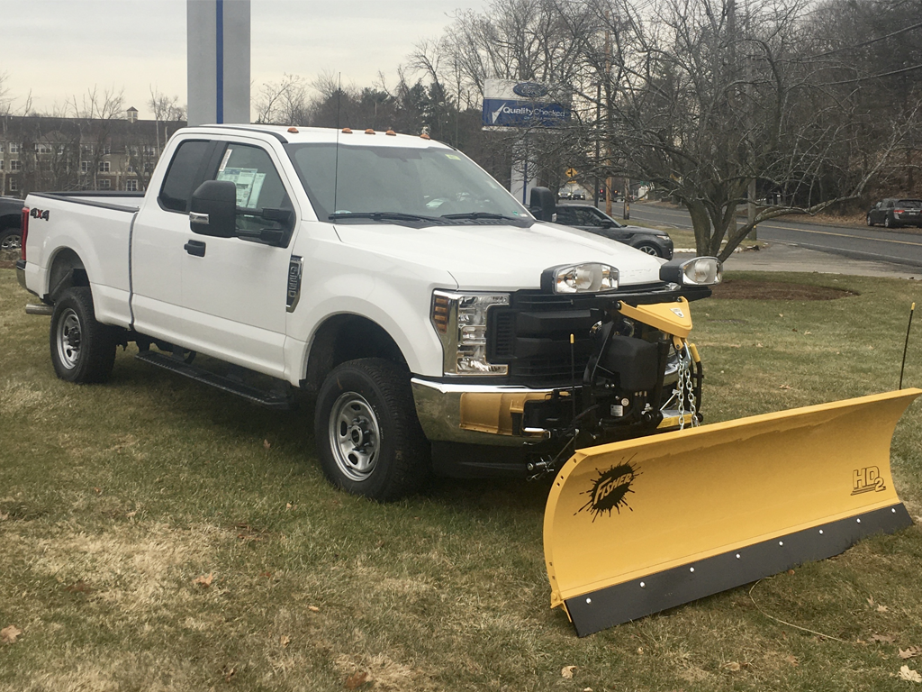 2019 FORD F-250 Supercab with 8' Fisher Plow 2019 FORD F-250 Supercab with 8' Fisher Plow