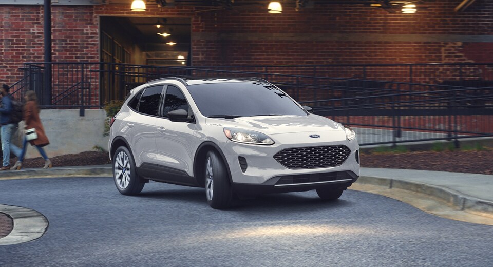 Ford-Escape-Sport-Hybrid.jpg