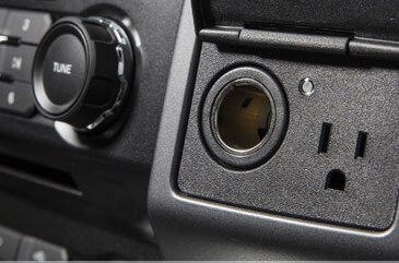 2017-Super-Duty-Power-Outlet.jpg