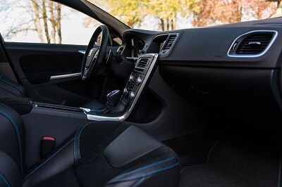 2017 Volvo_S60.jpg