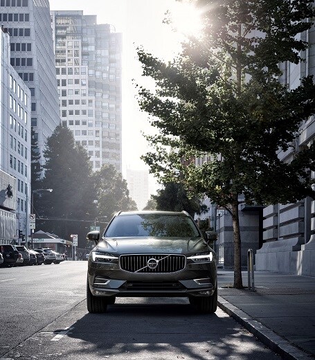2018 Volvo_XC60 vertical.jpg