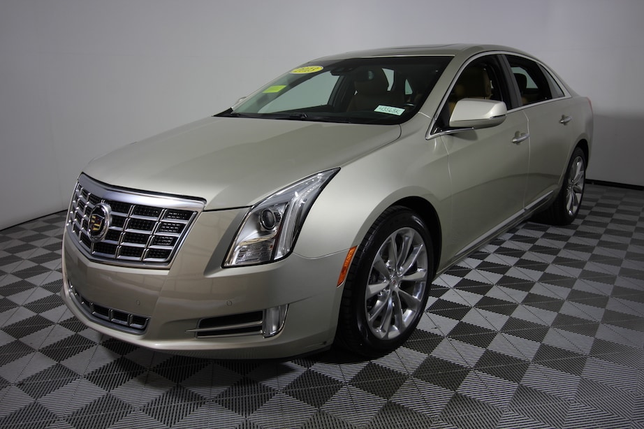 Used 2013 Cadillac XTS, $18990
