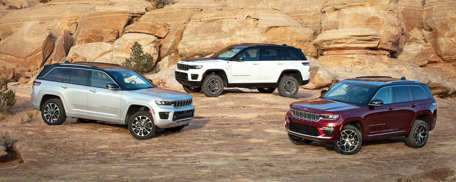 2023-Jeep-Grand-Cherokee.jpg