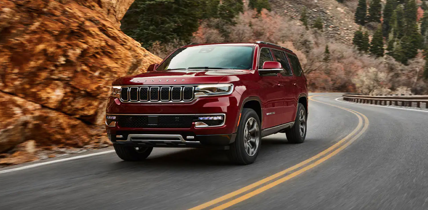2022-Jeep-Wagoneer.jpg