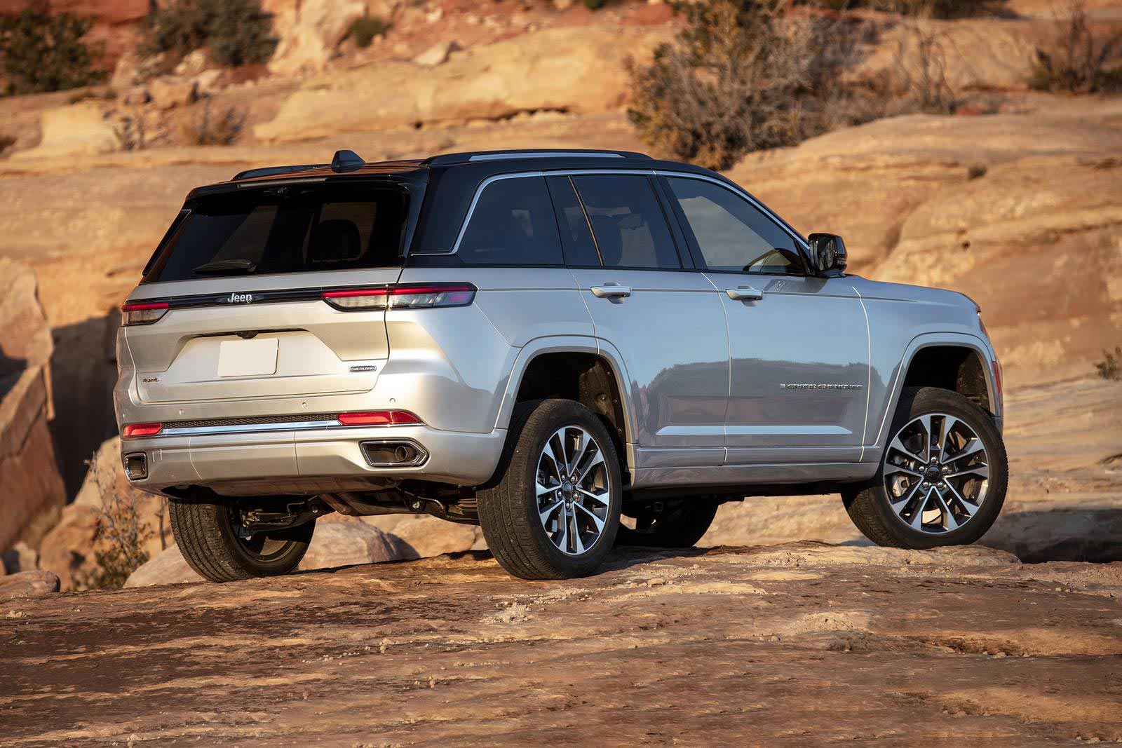 2025 Jeep Grand Cherokee L back